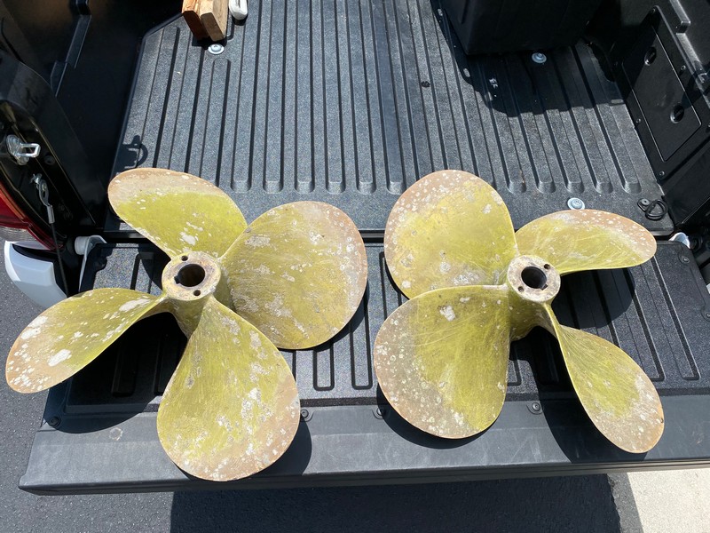 propeller service cleaning